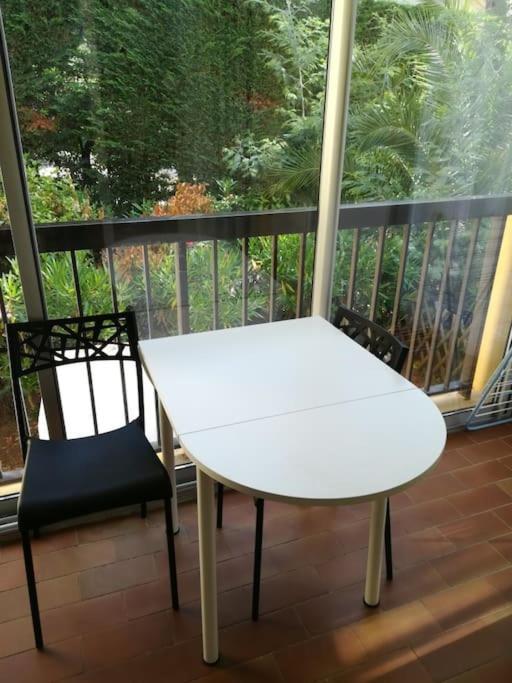 Charmant Studio Valescure Saint Raphael מראה חיצוני תמונה